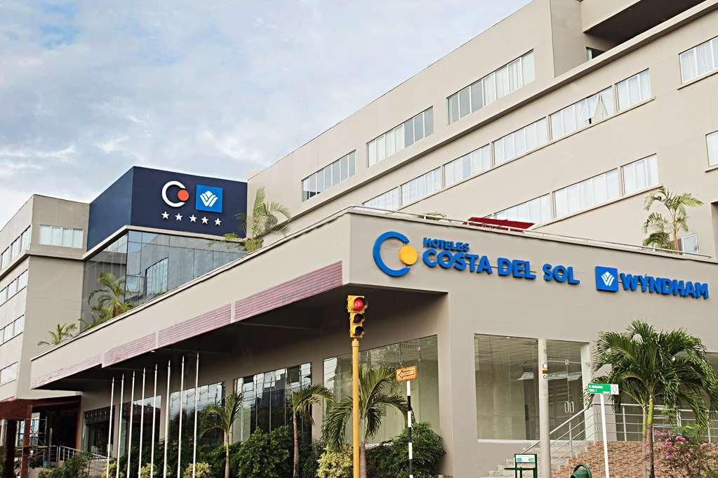Wyndham Costa Del Sol Pucallpa Exterior photo Costa del Sol University