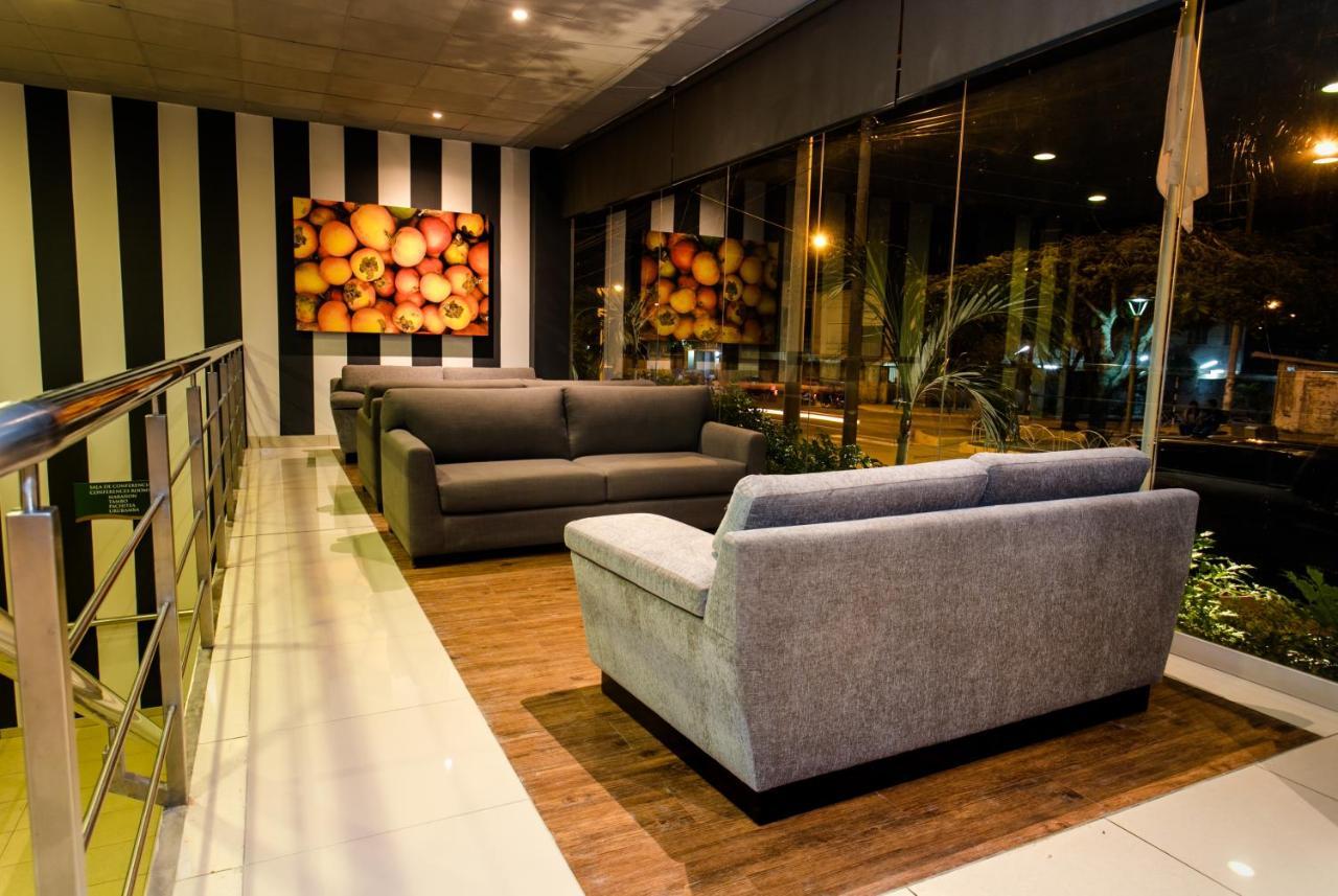 Wyndham Costa Del Sol Pucallpa Exterior photo Lobby
